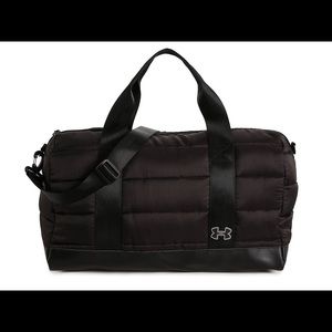 NWT, under armour duffle bag